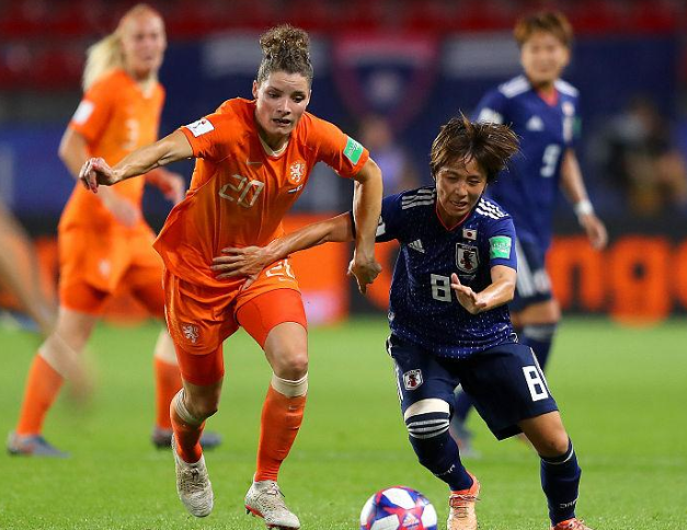 乐鱼app-日本女足全面崛起日本球队崭露头角,全面崛起!的简单介绍