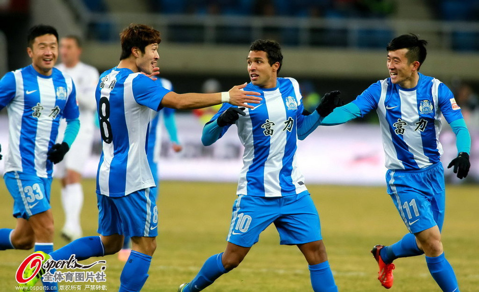 乐鱼-富力主场战平泰达,保持不败纪录