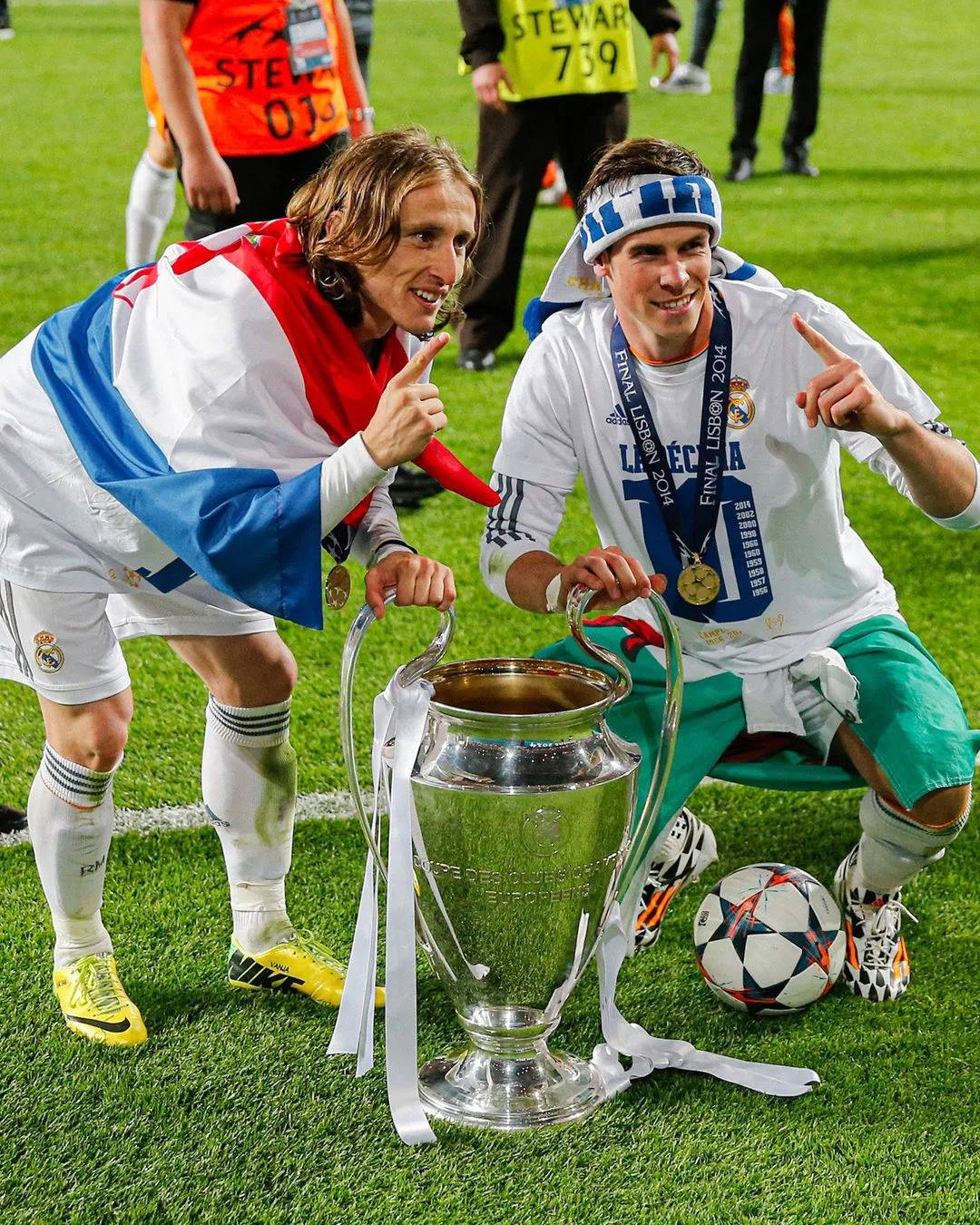 乐鱼官网-瑞典队客场惊险战胜斯洛伐克队